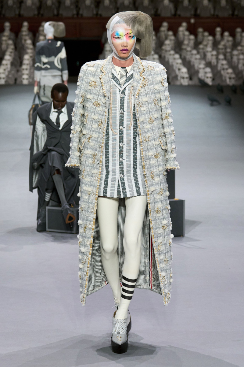 00012-thom-browne-fall-2023-couture-credit-gorunway.jpg