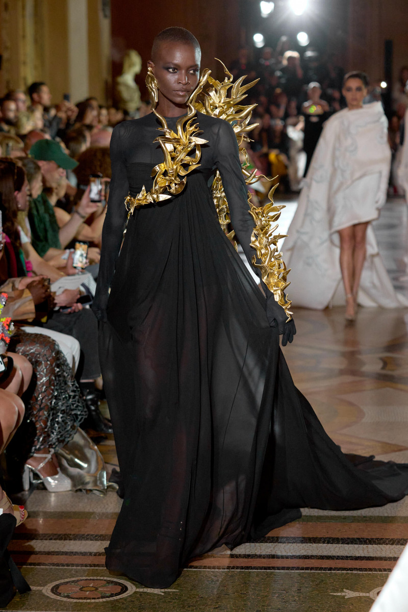 rolland-hc-f23-026-11074033.jpg