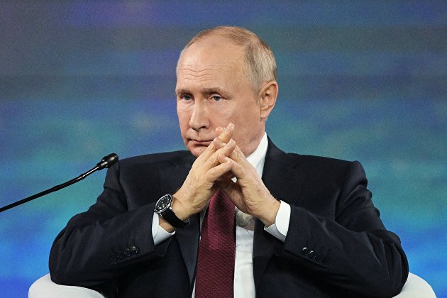 Путин принял участие в церемонии завода Арктик СПГ 2