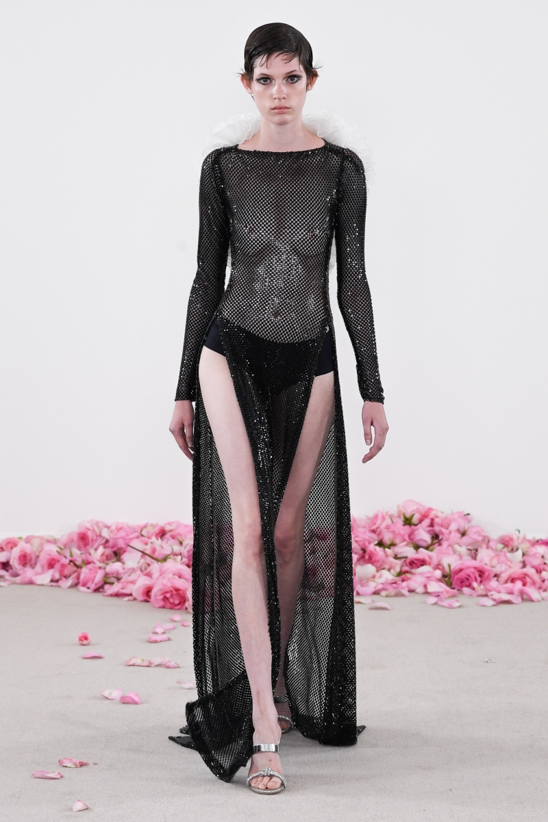 giambattista-valli-couture-fall-2023-paris-023.jpg