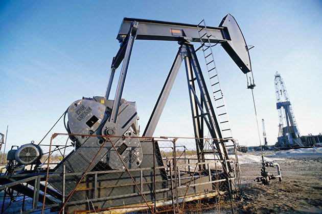 Правительство обязало нефтяников увеличить продажи топлива