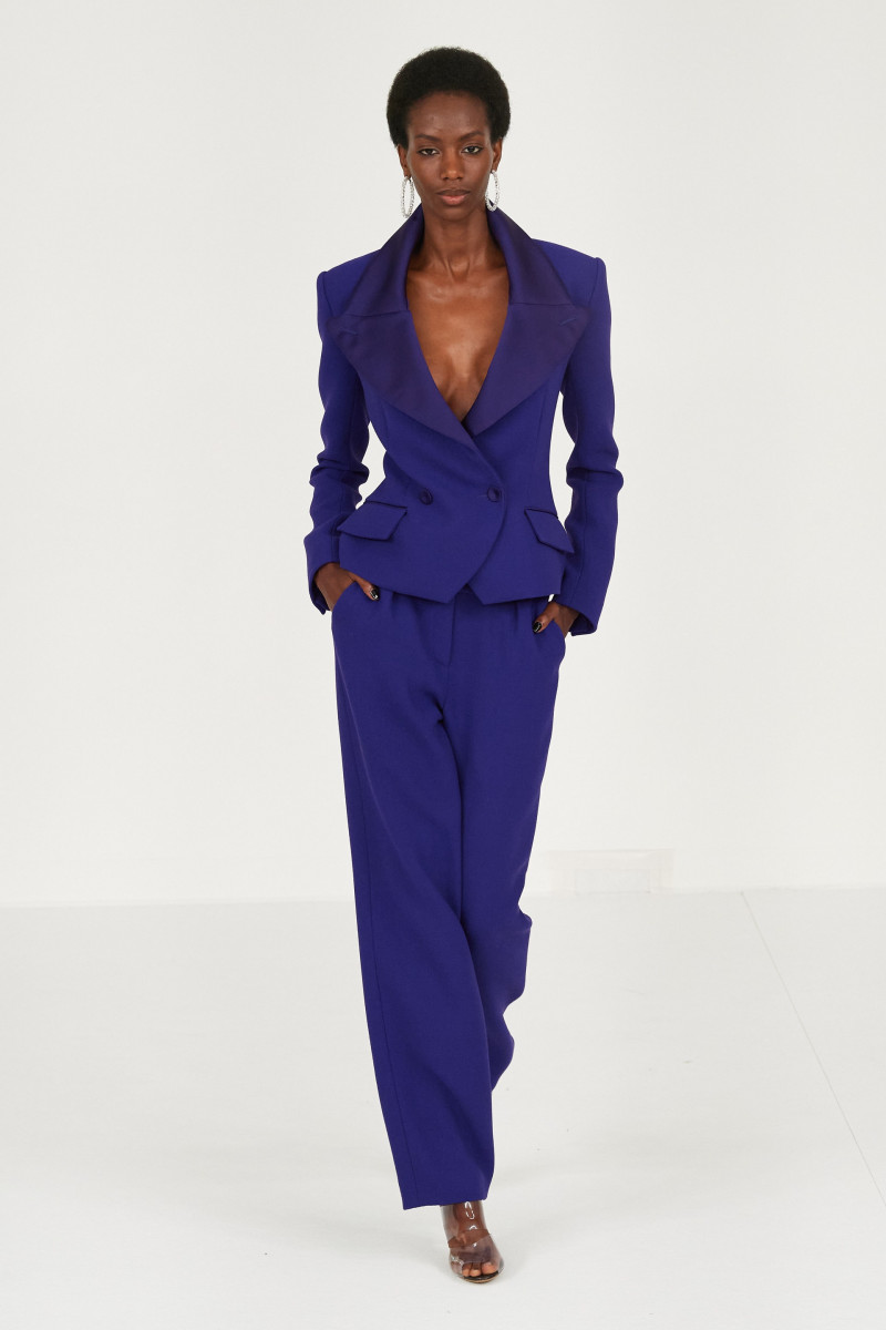 00010-alexis-mabille-fall-2023-couture-credit-gorunway.jpg