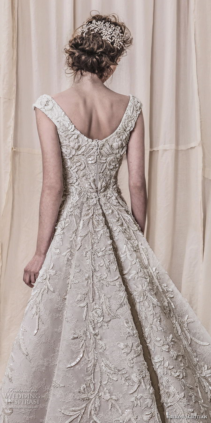 krikor-jabotian-spring-2018-bridal-cap-sleeves-scoop-nec_003.jpg