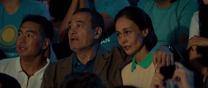 Боксер 2021 WEB-DLRip.avi_snapshot_01.26.27.png