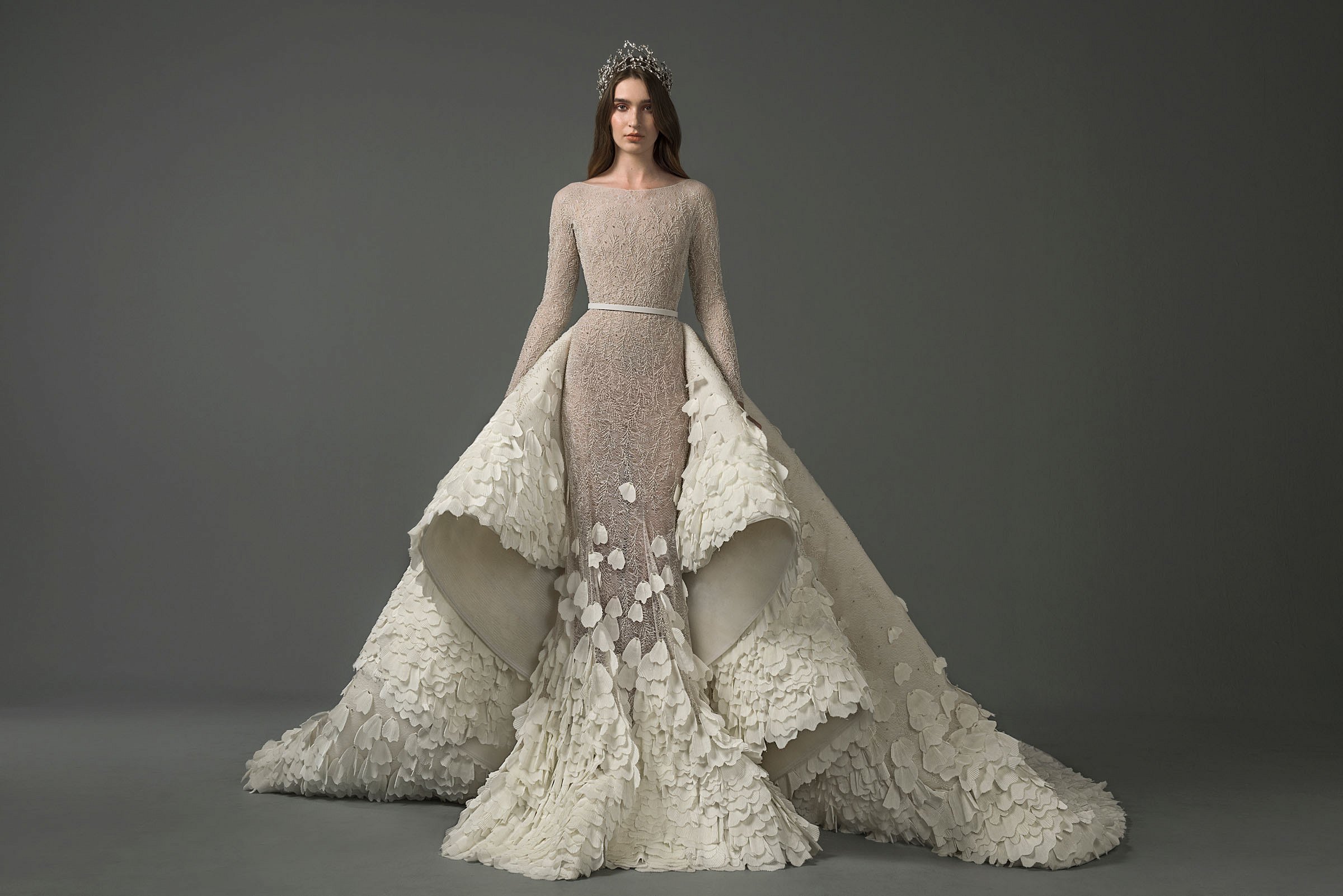 Платье от дизайнера. Krikor Jabotian дизайнер. Дизайнерские Свадебные платья. Необычные Свадебные платья. Платья от дизайнеров.