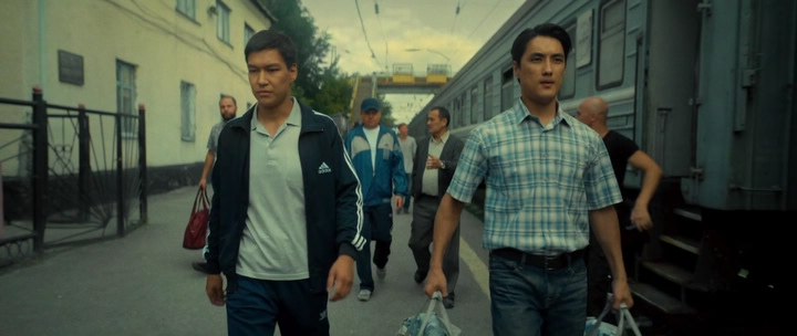 Боксер 2021 WEB-DLRip.avi_snapshot_00.09.01.png