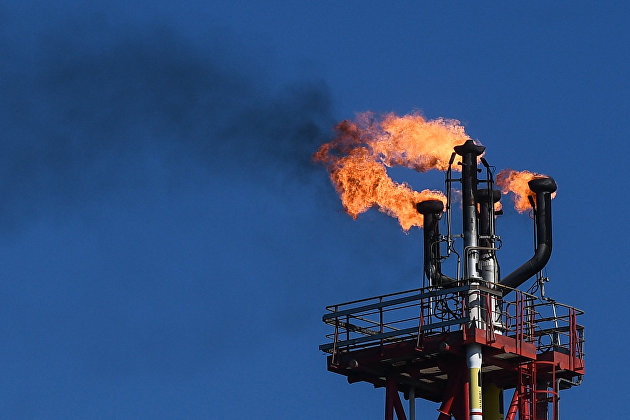 Цены на нефть замедлили рост после выхода данных по запасам в США