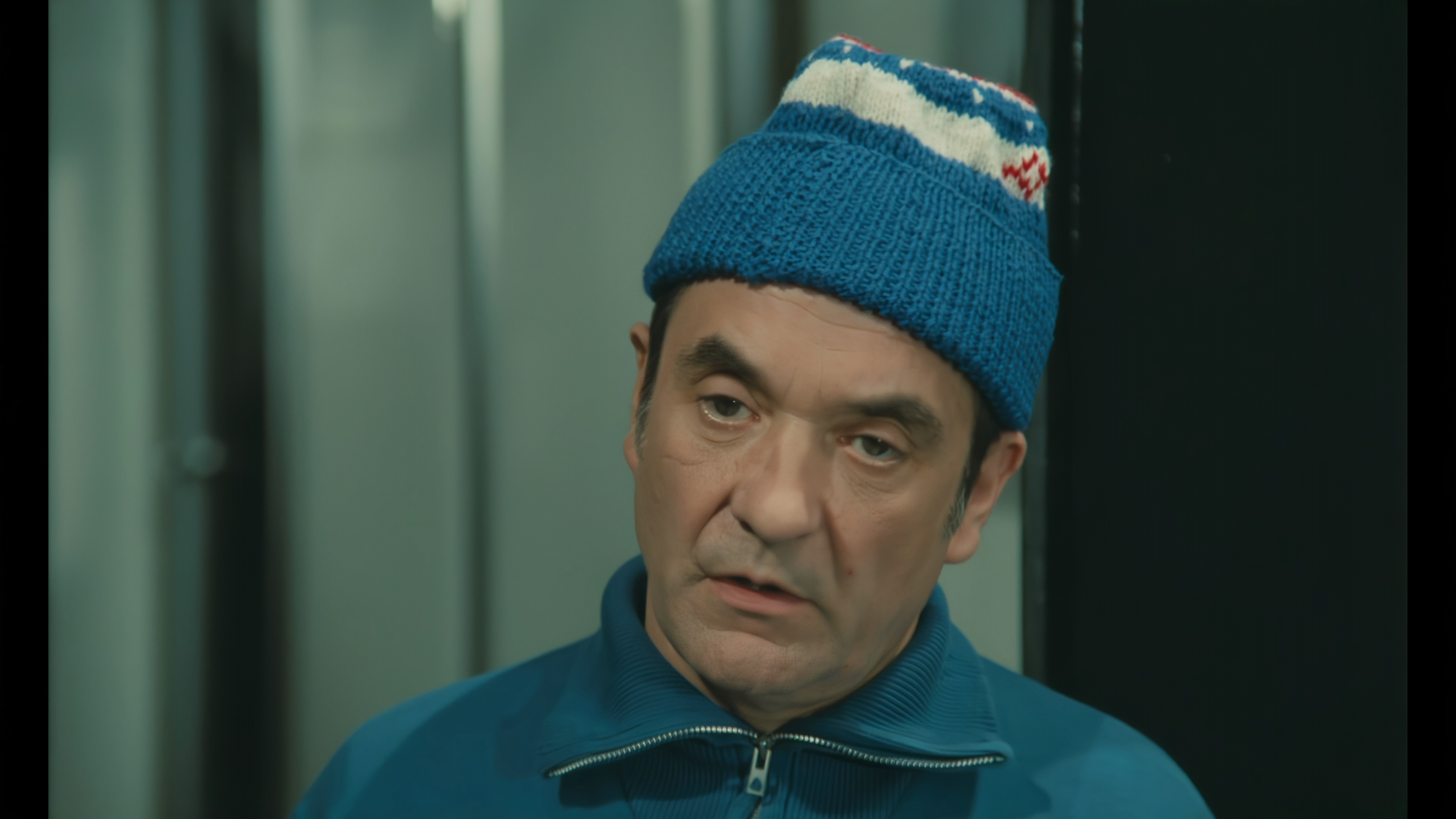 Le retour du grand blond - Возвращение высокого блондина 1974 4К.mkv_20230907_093601.748.png