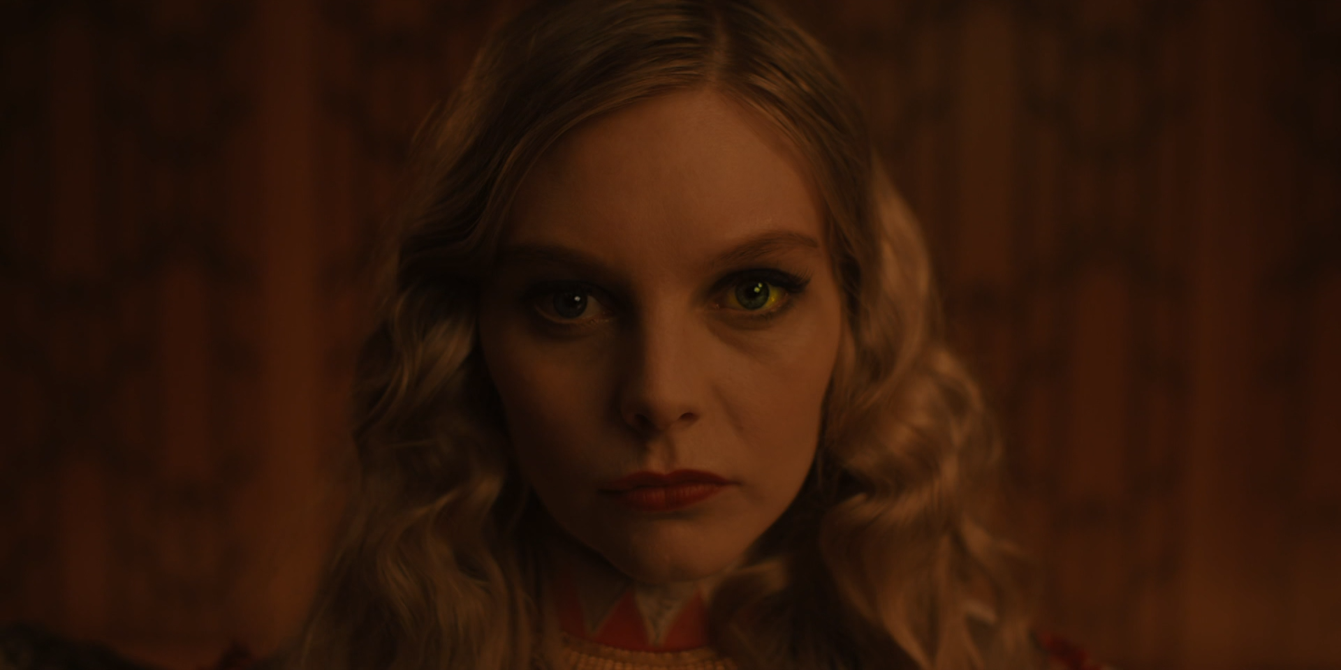 Haunting of the Queen Mary 2023 WEB-DL 1080p.mkv_snapshot_00.38.00.png