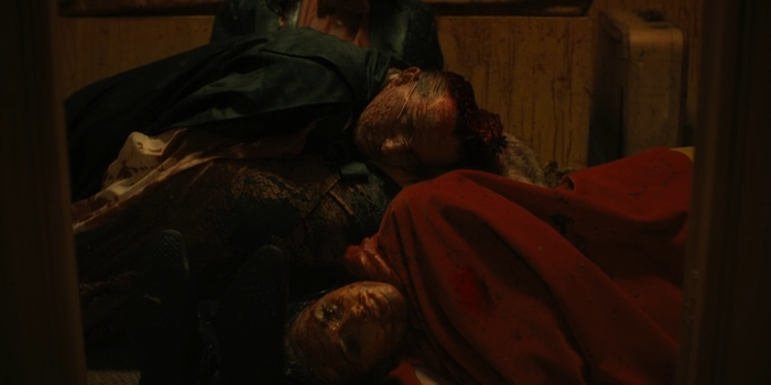 Haunting.of.the.Queen.Mary.2023.WEB-DLRip-AVC.ExKinoRay.mkv_snapshot_00.04.15.754.png