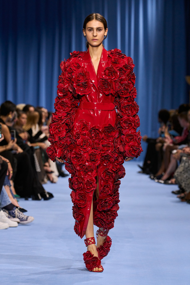 00017-balmain-spring-2024-ready-to-wear-credit-gorunway.jpg