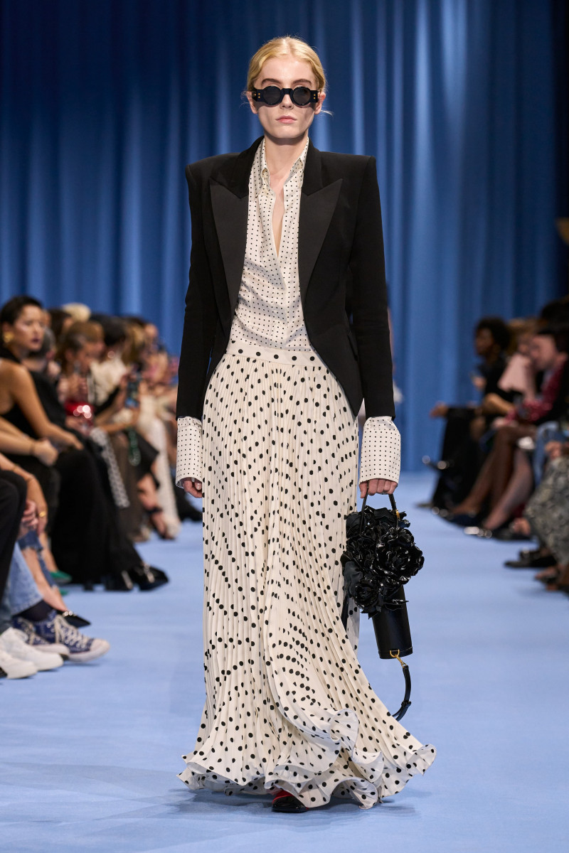 00008-balmain-spring-2024-ready-to-wear-credit-gorunway.jpg