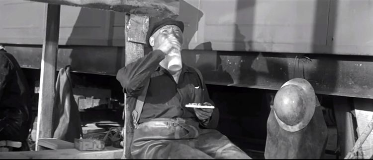 Седьмое небо, 1971 (0:29:26 / 1:37:40)