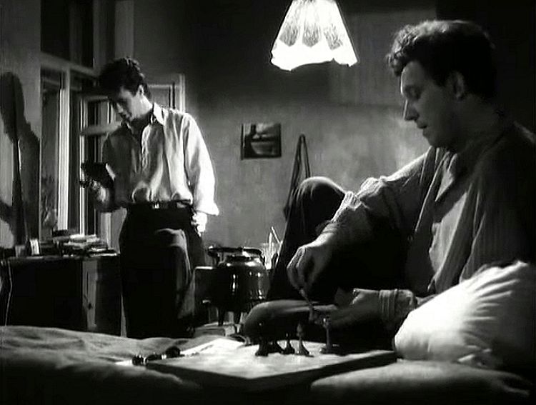 Рядом с нами, 1957 (0:42:20 / 1:28:40)