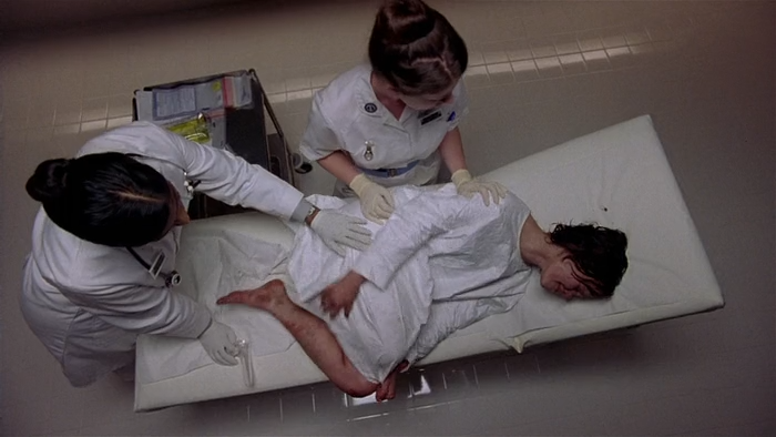 JAma.2001.HDRip-AVC.ExKinoRay.mkv_snapshot_00.04.40.113.png