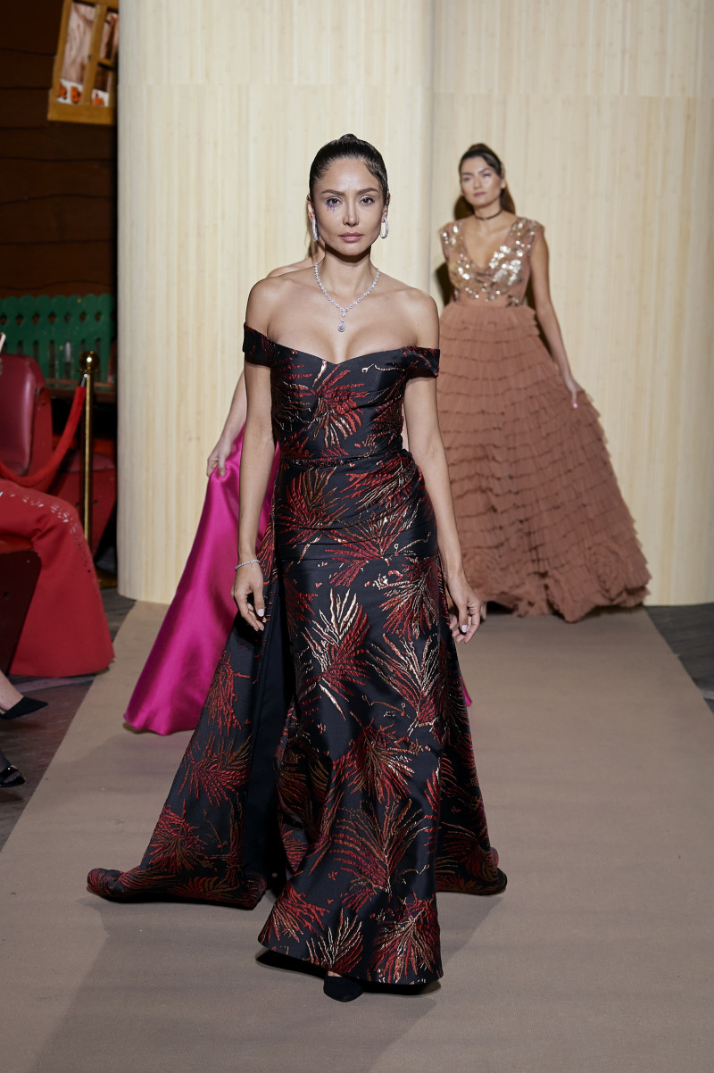 christophe_guillarme_pfw_fw20_26_1021_20210112_1083925147.jpg
