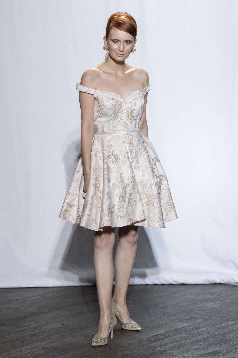 christophe_guillarme_pfw_ss20_03_0041_20200610_1529893759.jpg