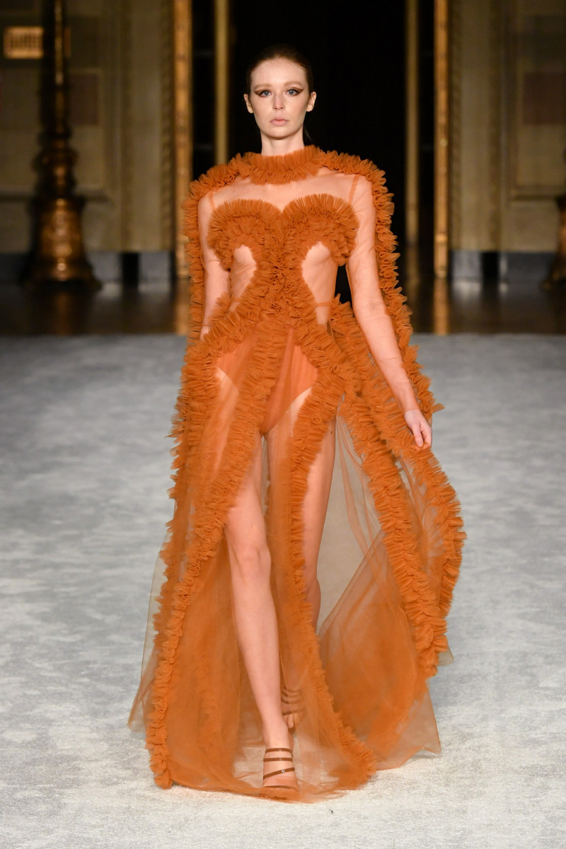00044-Christian-Siriano-Fall-21.jpg