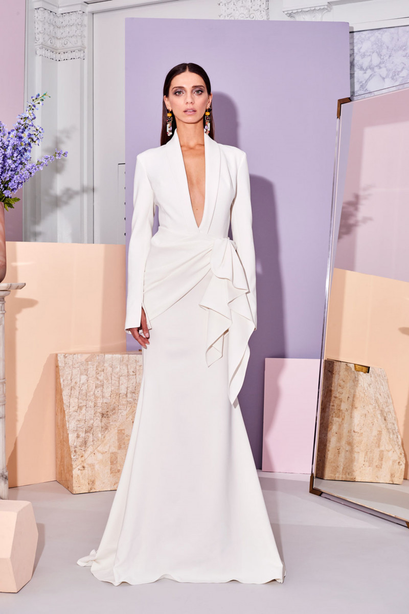 00036-christian-siriano-new-york-pre-fall-19.jpg
