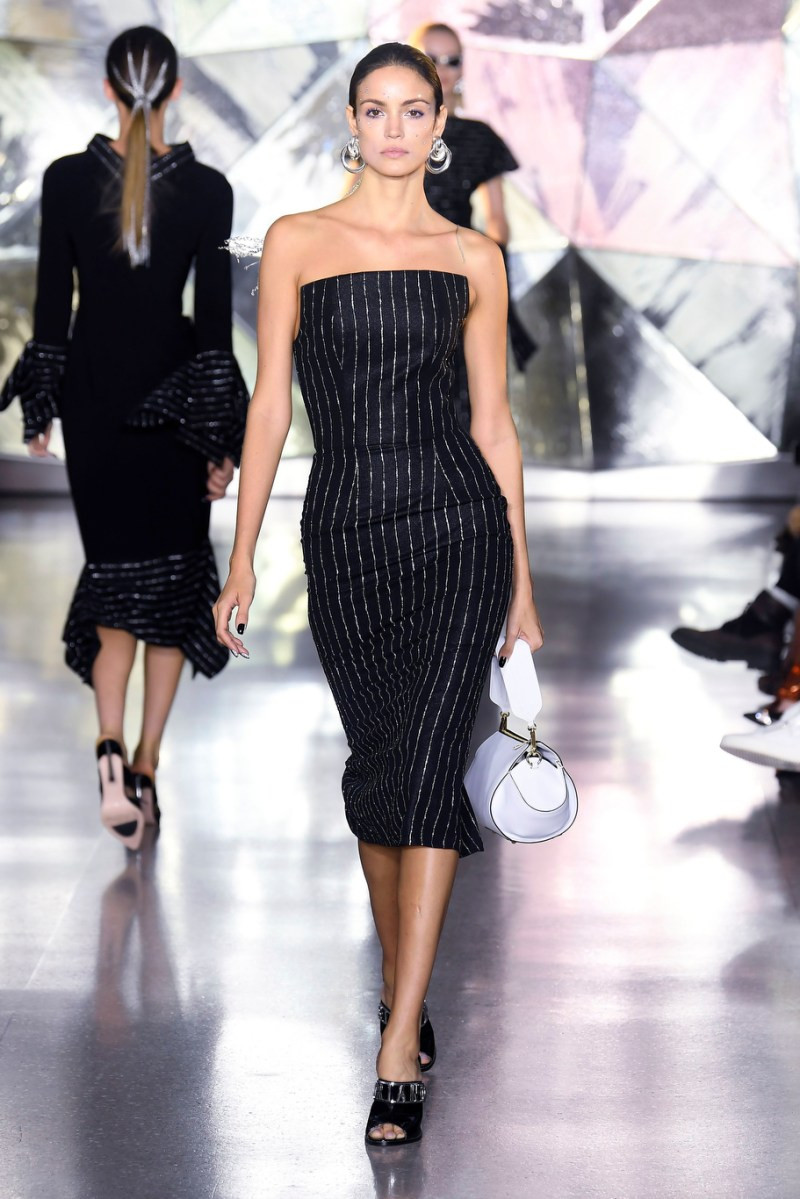 christian_siriano_rtw__f19__gc_019.jpg