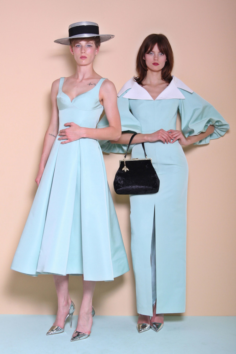 34-christian-siriano-resort-2018.jpg