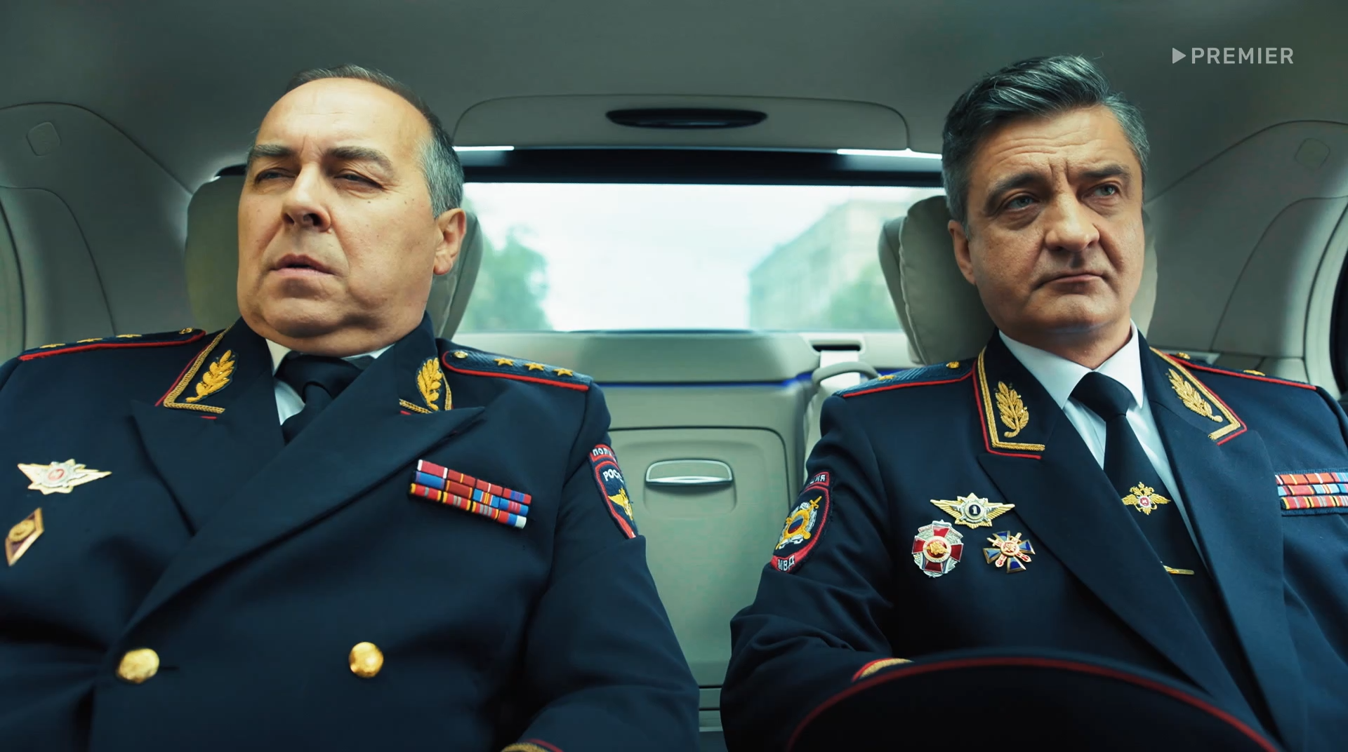 Shef.S06.E01.2023.WEB-DL.1080p.DenSBK.mkv_snapshot_19.38.png