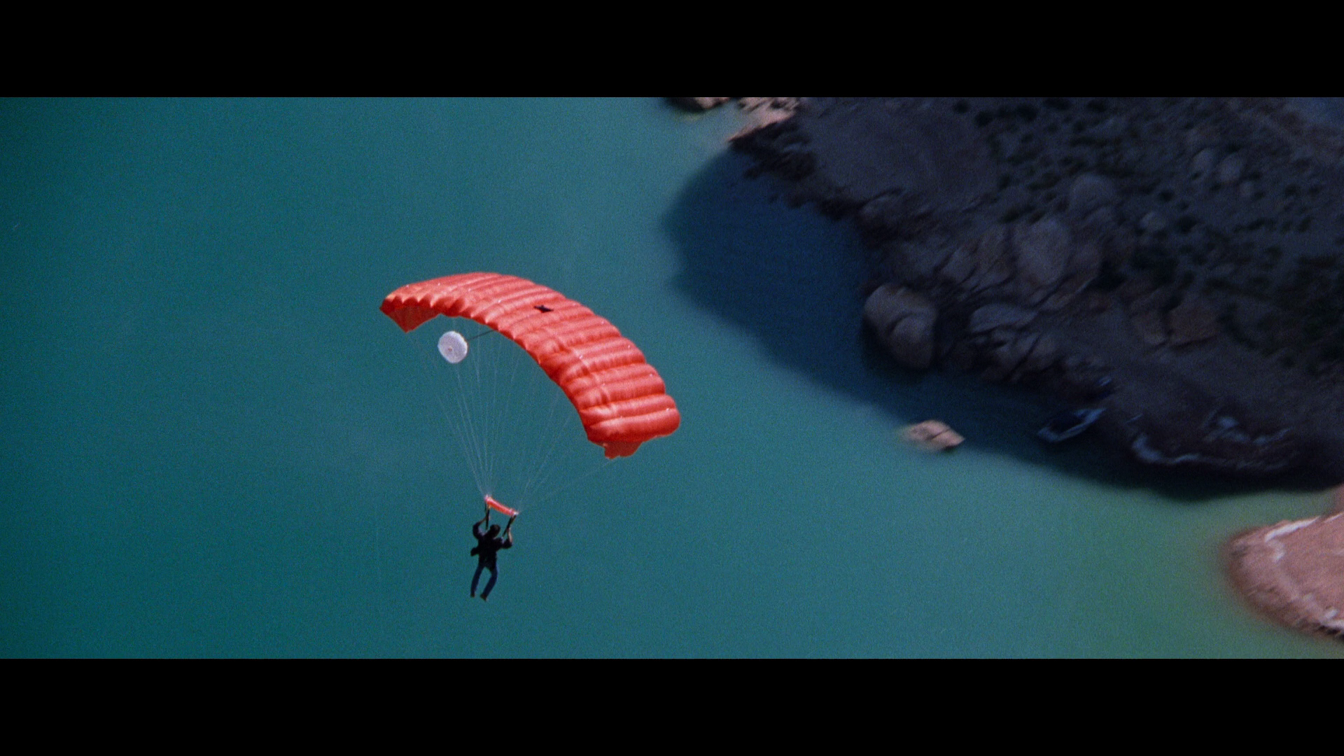 Point.Break.1991.Shout.Factory.BDRemux.1080p[(118937)2024-02-04-10-58-00].PNG