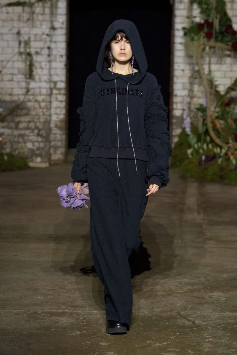 00020-mithridate-fall-2022-ready-to-wear-details-paris-credit-jason-lloyd-evans.webp