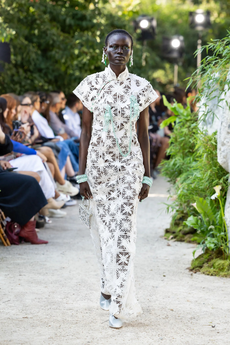 00021-mithridate-spring-2024-ready-to-wear-credit-brand-spon.JPG.webp