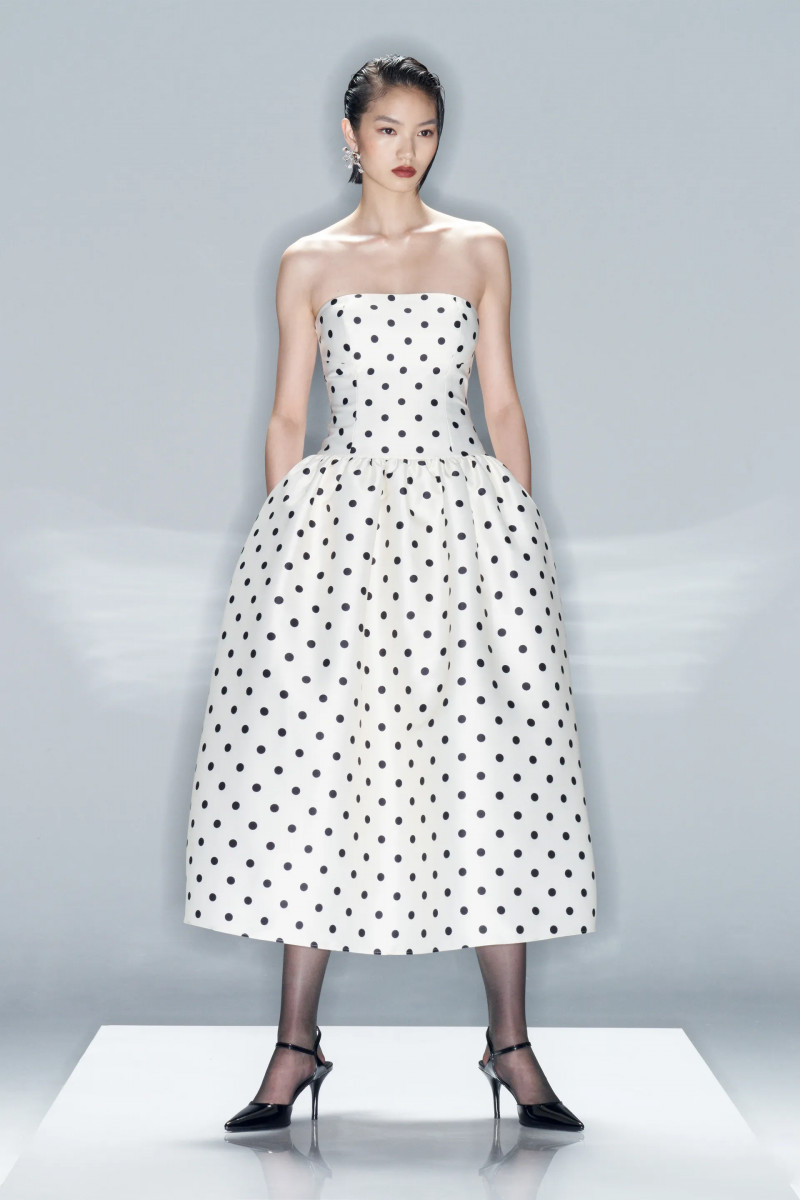 00026-self-portrait-fall-2024-ready-to-wear-credit-brand.webp