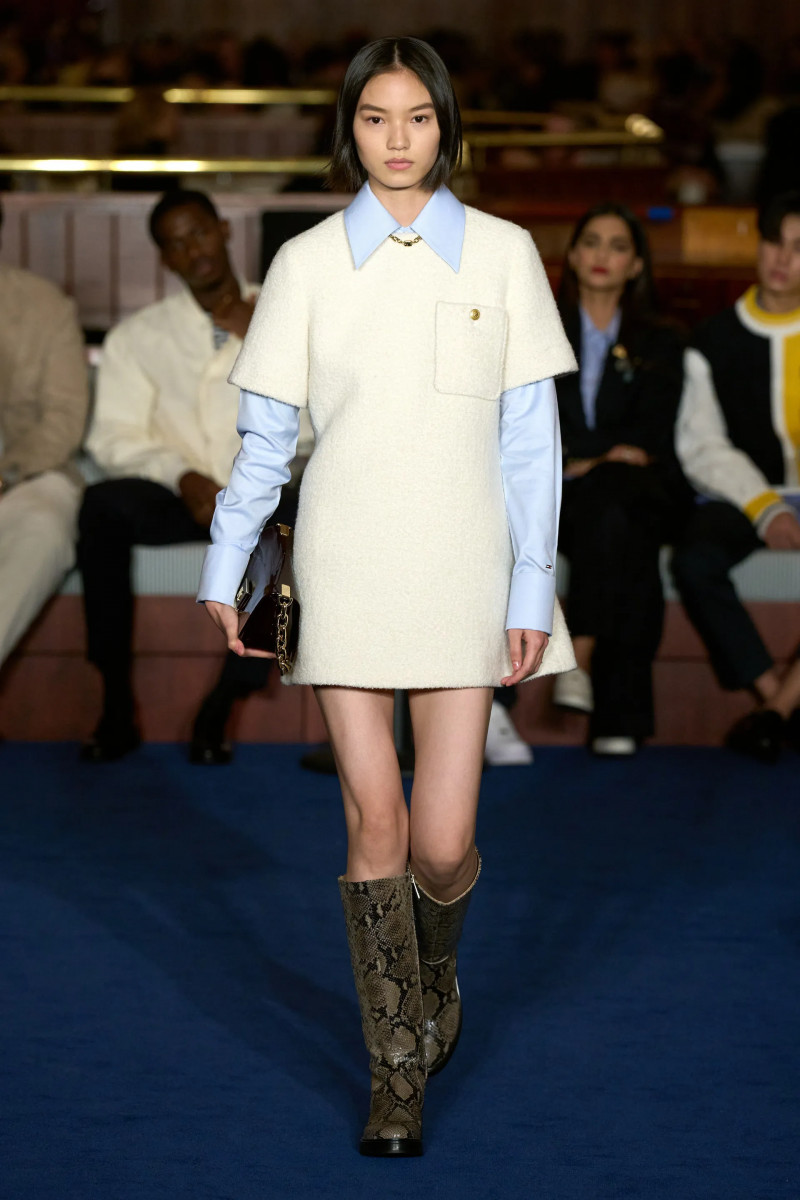 00057-tommy-hilfiger-fall-2024-ready-to-wear-credit-gorunway.webp