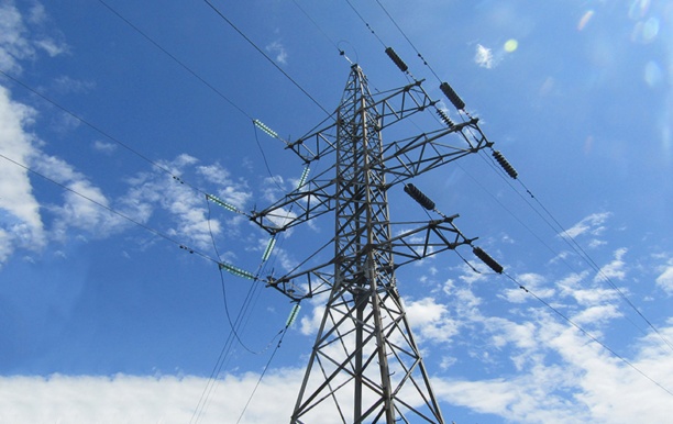 Специалисты «Россетей» повысили надежность электроснабжения жителей Кингисеппского района Ленобласти