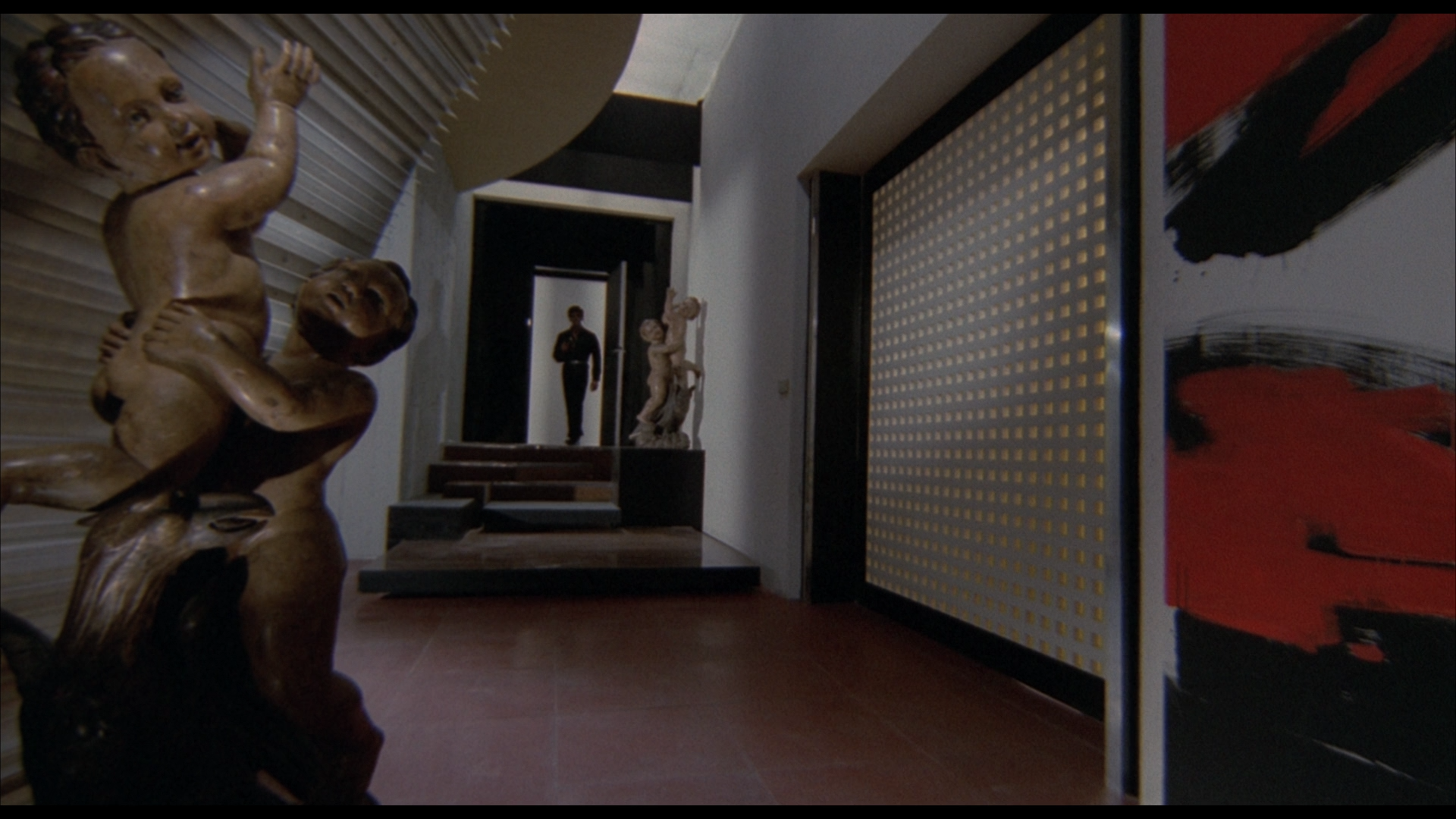 Пять кукол для августовской луны (1970. 5 bambole per la luna d'agosto).mkv_snapshot_01.10.32_[2024.04.14_04.31.14].png