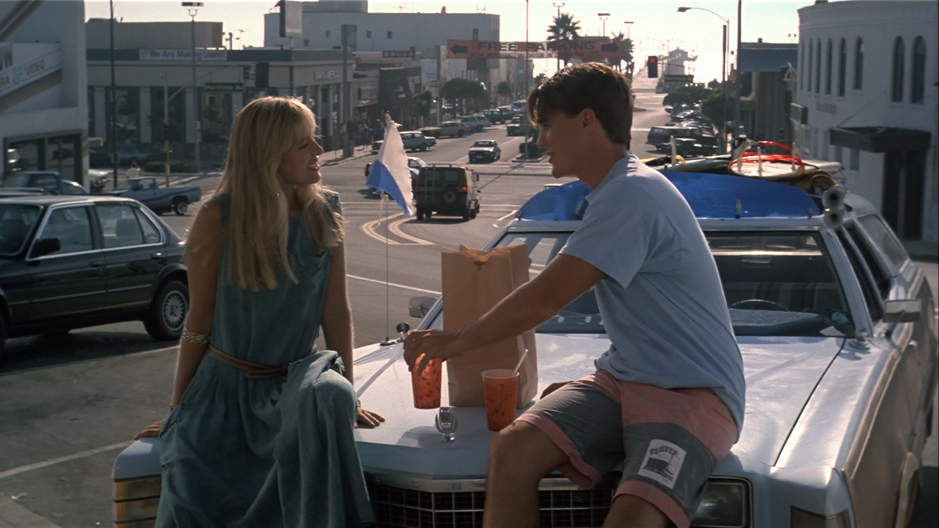 Under.the.Boardwalk.1988.1080p.BluRay.Remux.Kinozal-Райдэн.mkv_snapshot_00.52.34.138.png