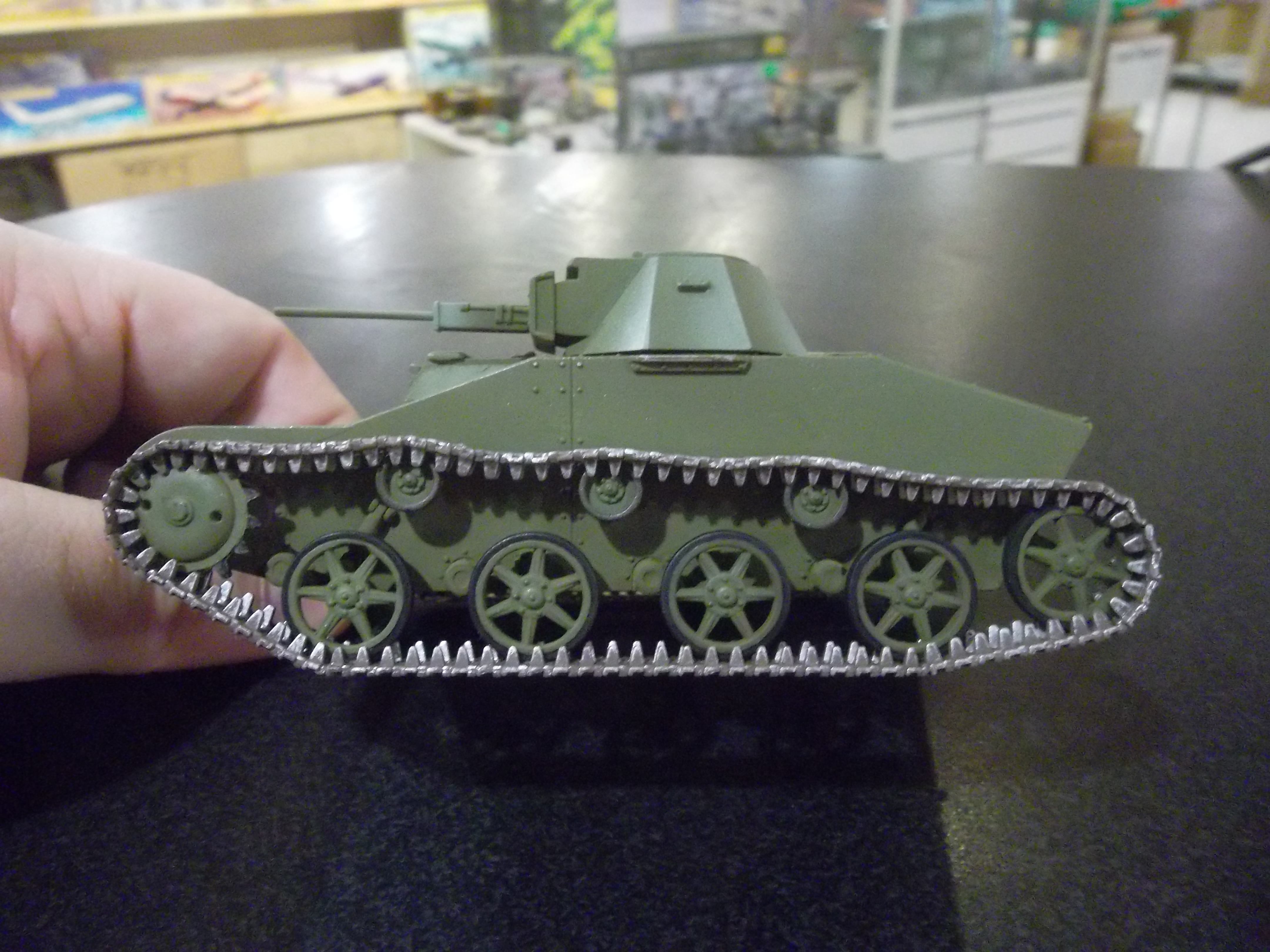 Легкий танк Т-60 поздний, 1/35 (RPM 35044) 2667d5f0aa446f1bded23a736371693f