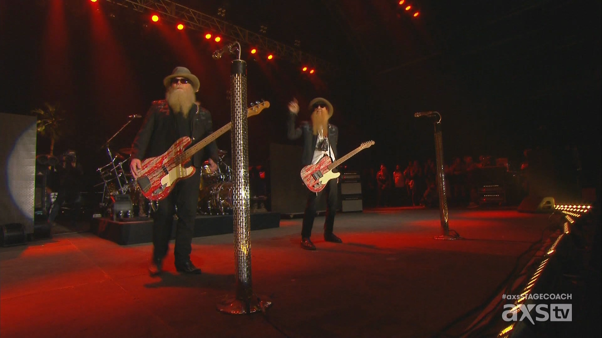 ZZ Top - Stagecoach - California's Country Music Festival 2015.ts_20240810_124112.801.png