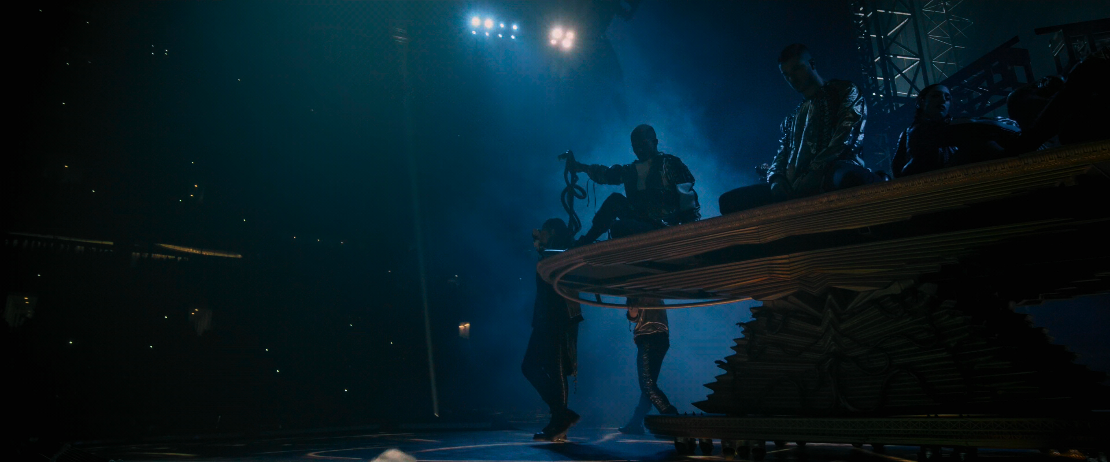 Taylor Swift - Reputation Stadium Tour (2018) 2160p HDR Netflix WEBRip DD+ Atmos 5.1 x265-TrollUHD.mkv_20241025_001246.880.png