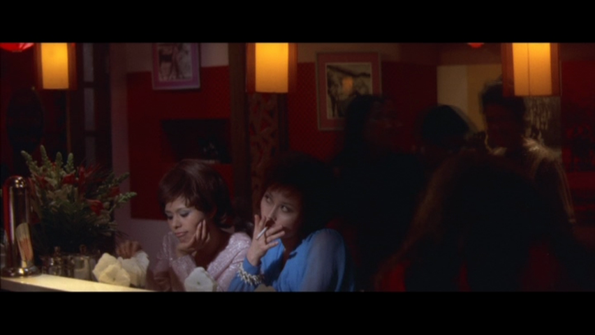 Школа для девочек Слишком юные, чтобы так забавляться.mkv_004111.869.png