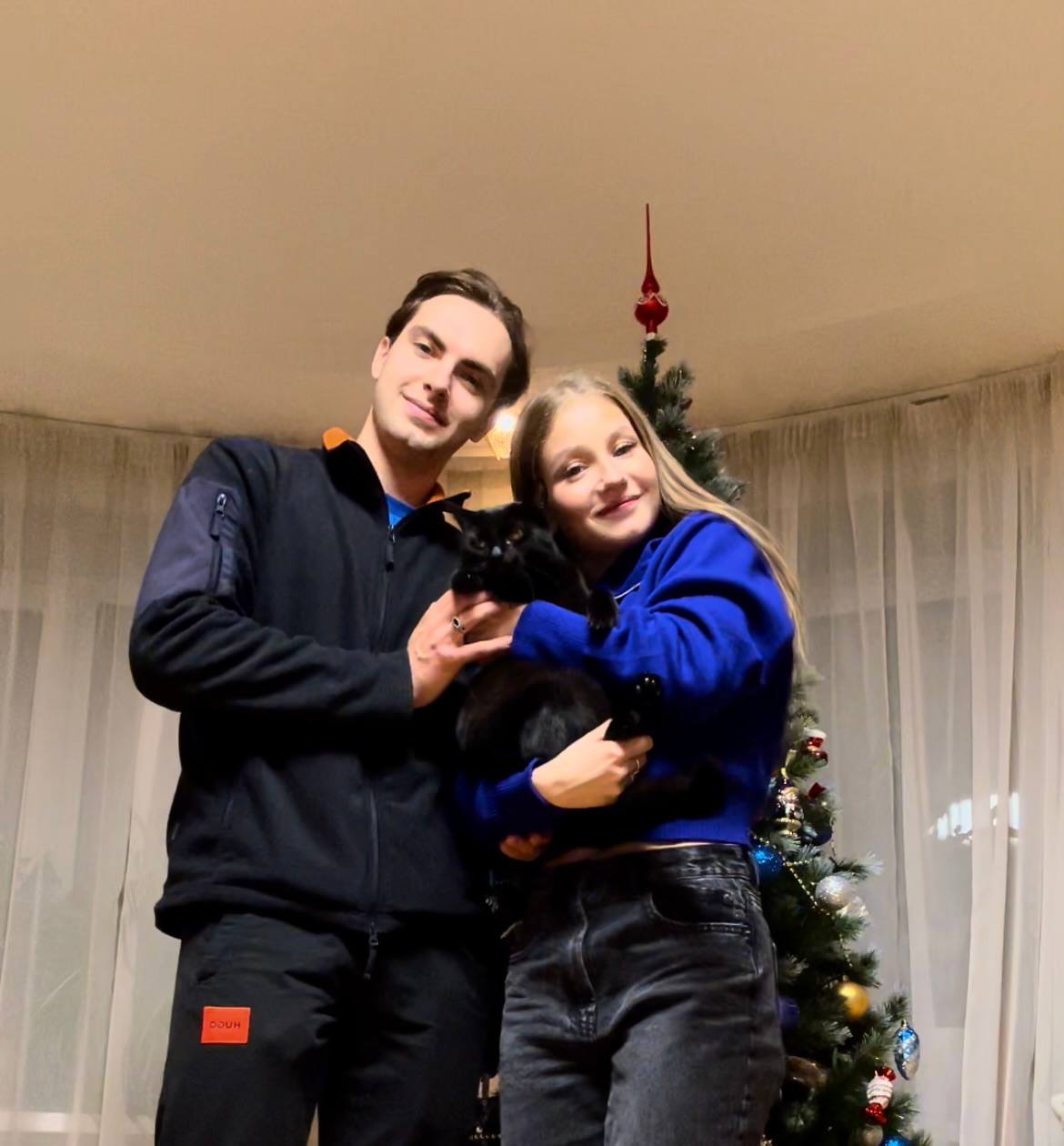 https://i3.imageban.ru/out/2024/12/31/e4eb46128a13864f3c911304147c5d5d.jpeg