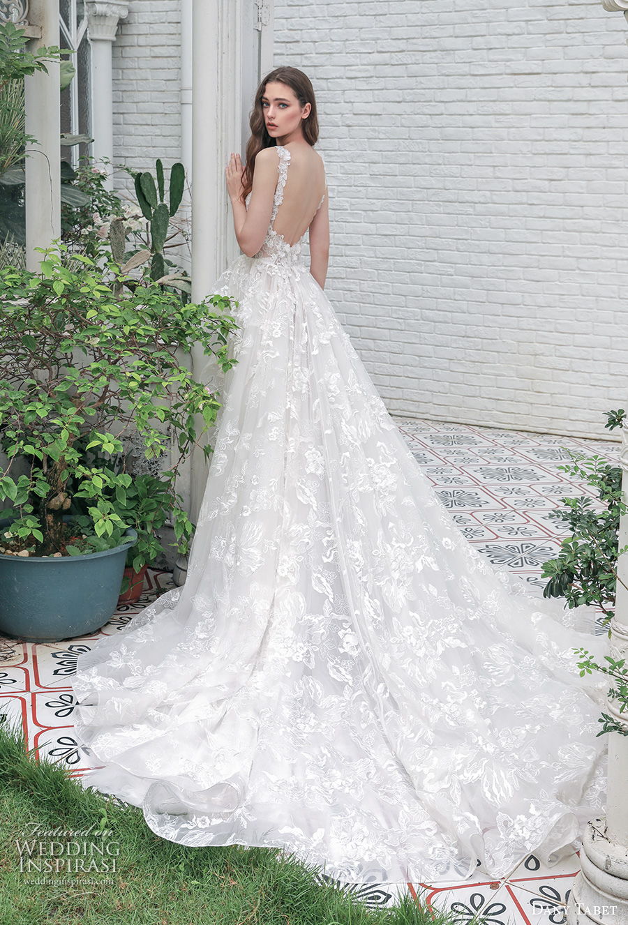 dany-tabet-2021-emerge-bridal-sleeveless-thin-strap-diam_002.jpg