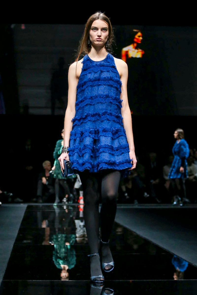 Emporio-Armani-RTW-FW20-Milan-6697-1582282820.jpg
