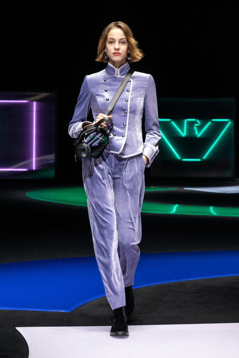 00076-Emporio-Armani-Fall-21.jpg