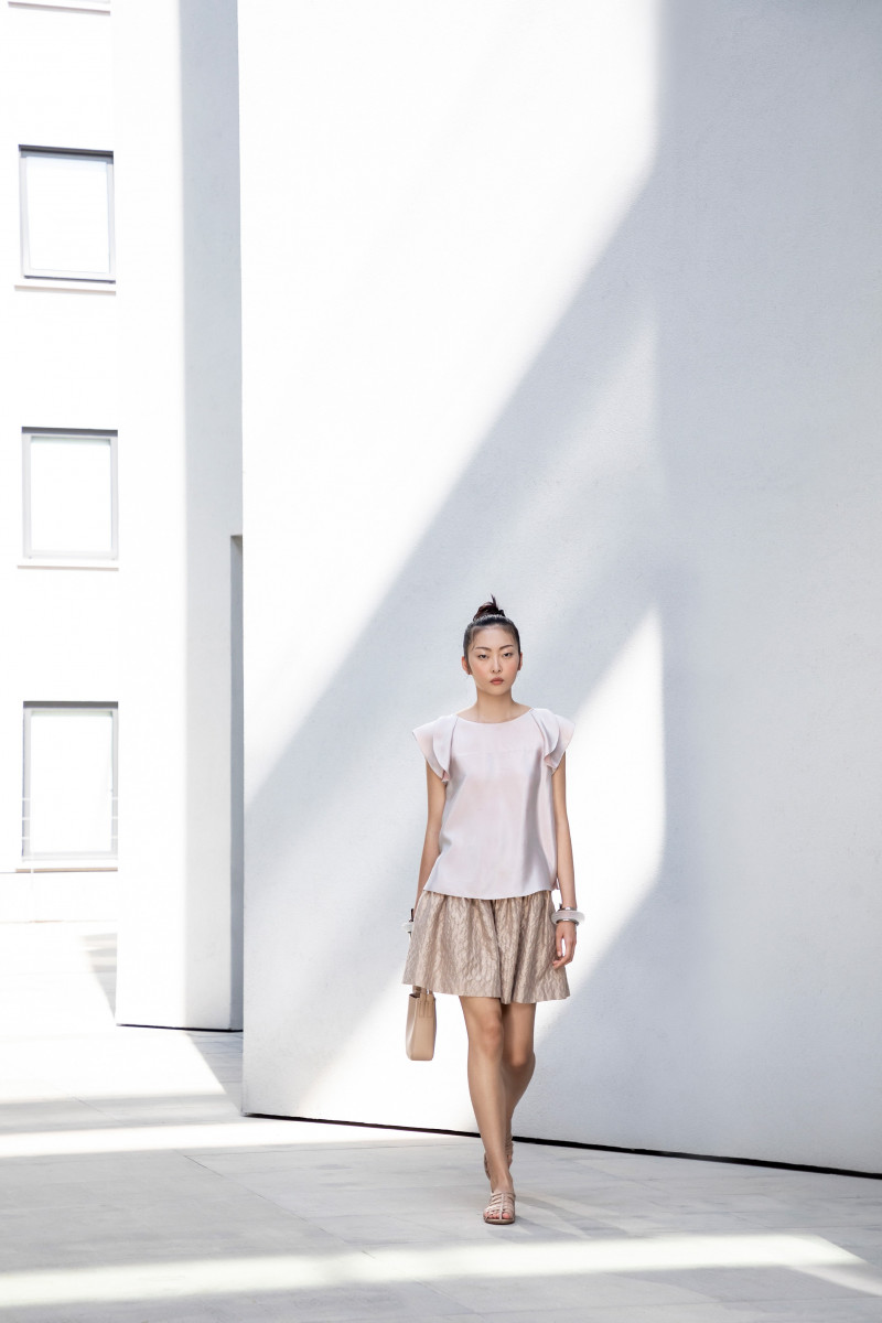 00011-Emporio-Armani-RTW-Spring-21.jpg