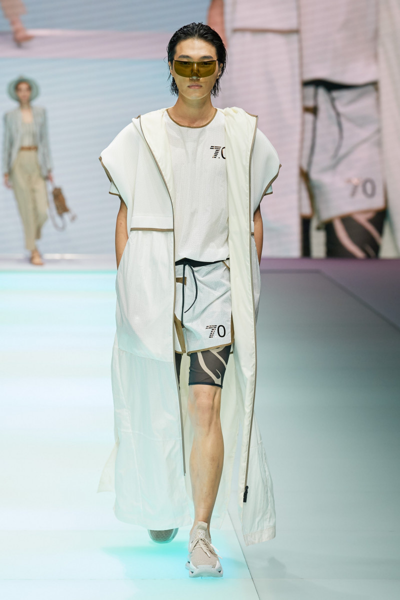 00033-Emporio-Armani-Spring-22-RTW-Milan-credit-gorunway.JPG