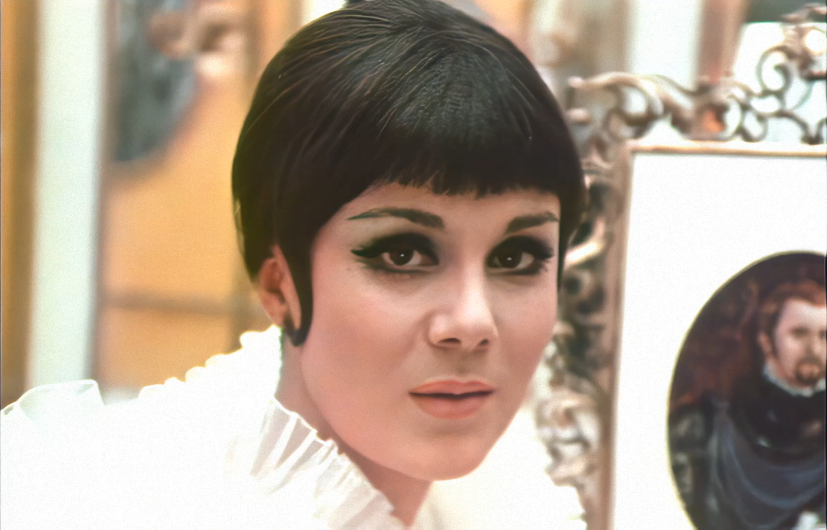 Король-олень (1970) 1080 AI.mkv_snapshot_01.06.25.040.png