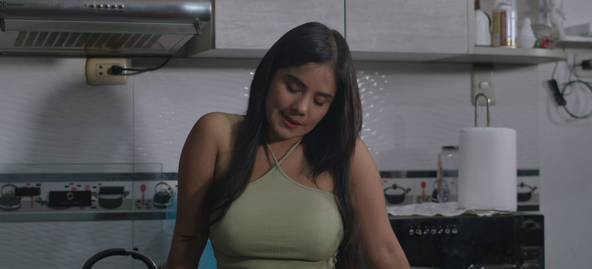 Endemoniados 2024.MVO.WEB-DL.mkv_20250214_140153.607.png