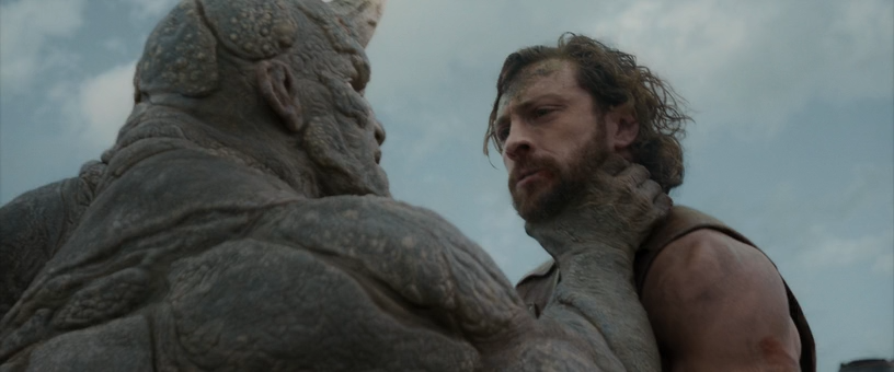 Kraven.The.Hunter.2024.HDRip-AVC.ExKinoRay.mkv_snapshot_01.47.19.892.png