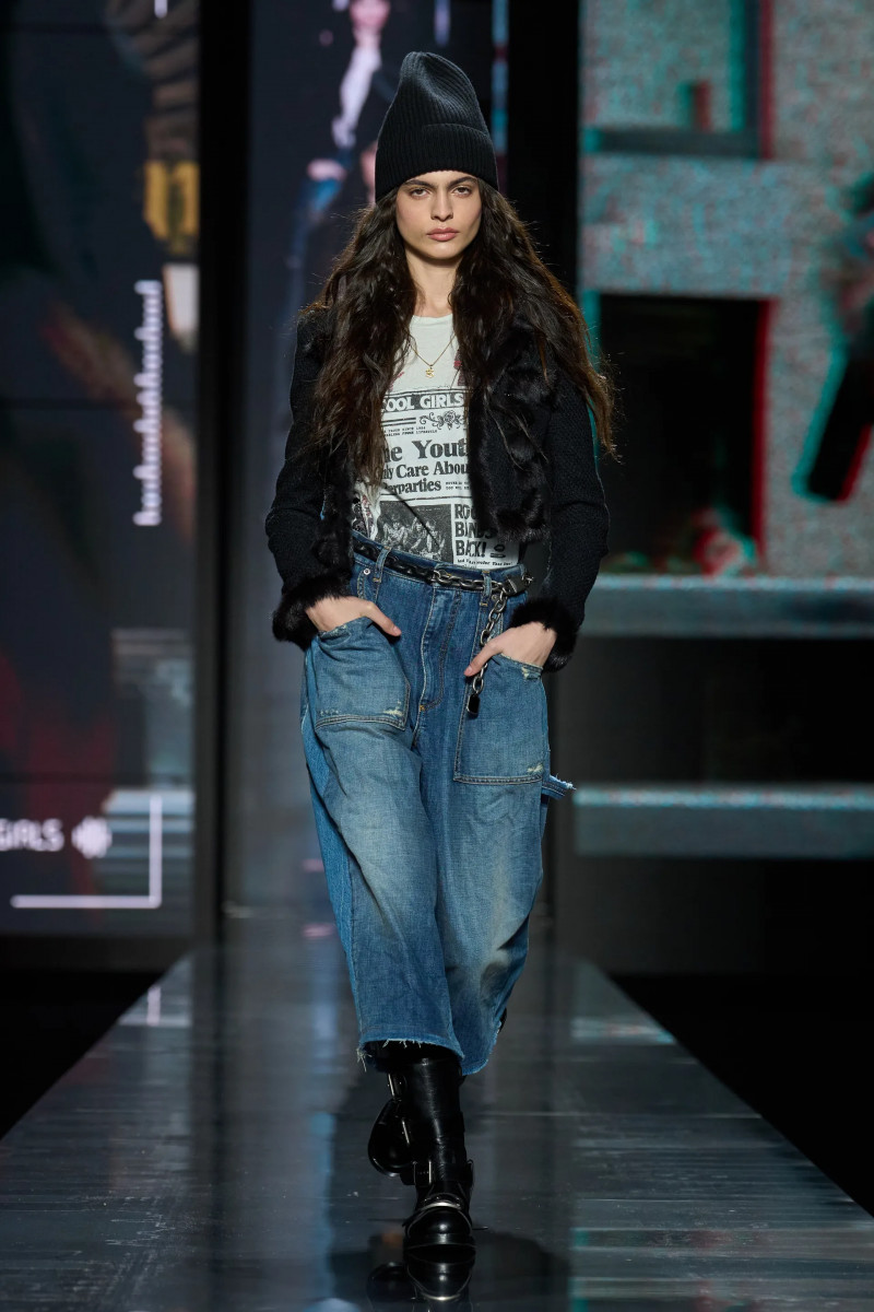 00037-dolce-and-gabbana-fall-2025-ready-to-wear-credit-gorunway.webp