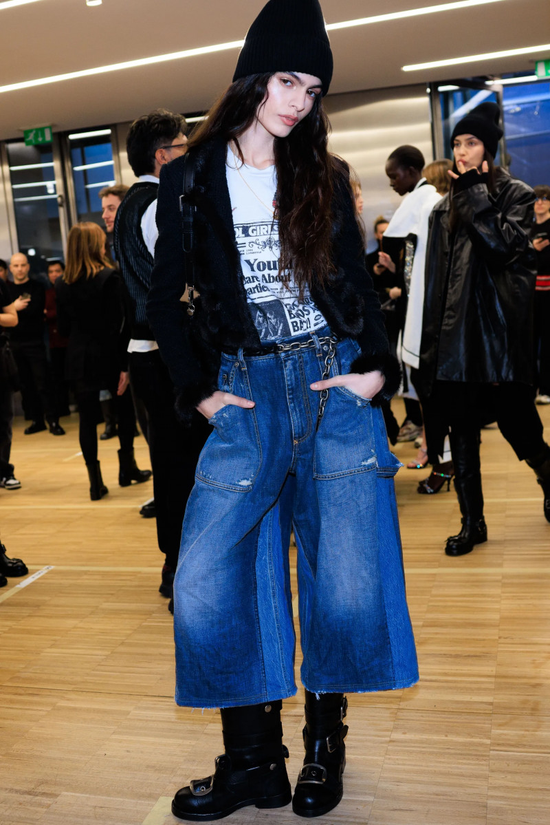 DOLCE GABBANAFW25_BACKSTAGE_ACIELLE17.webp