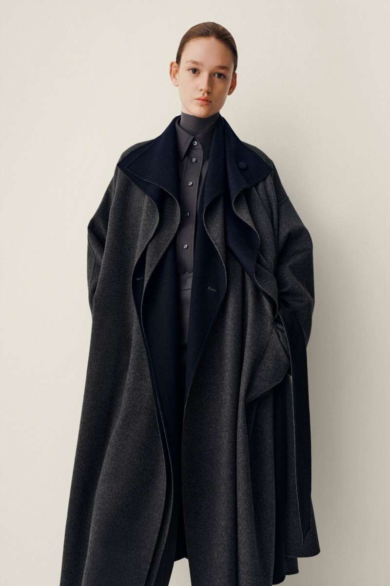 ports1961-fw25-rtw-r-ctsy-0017.jpg